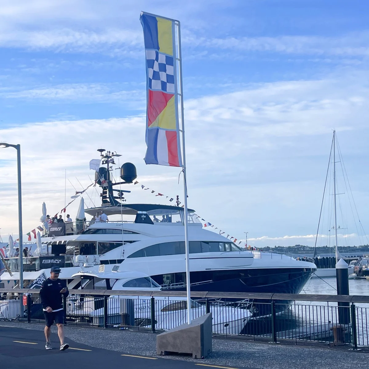 Last morning—yacht parties at the harbor